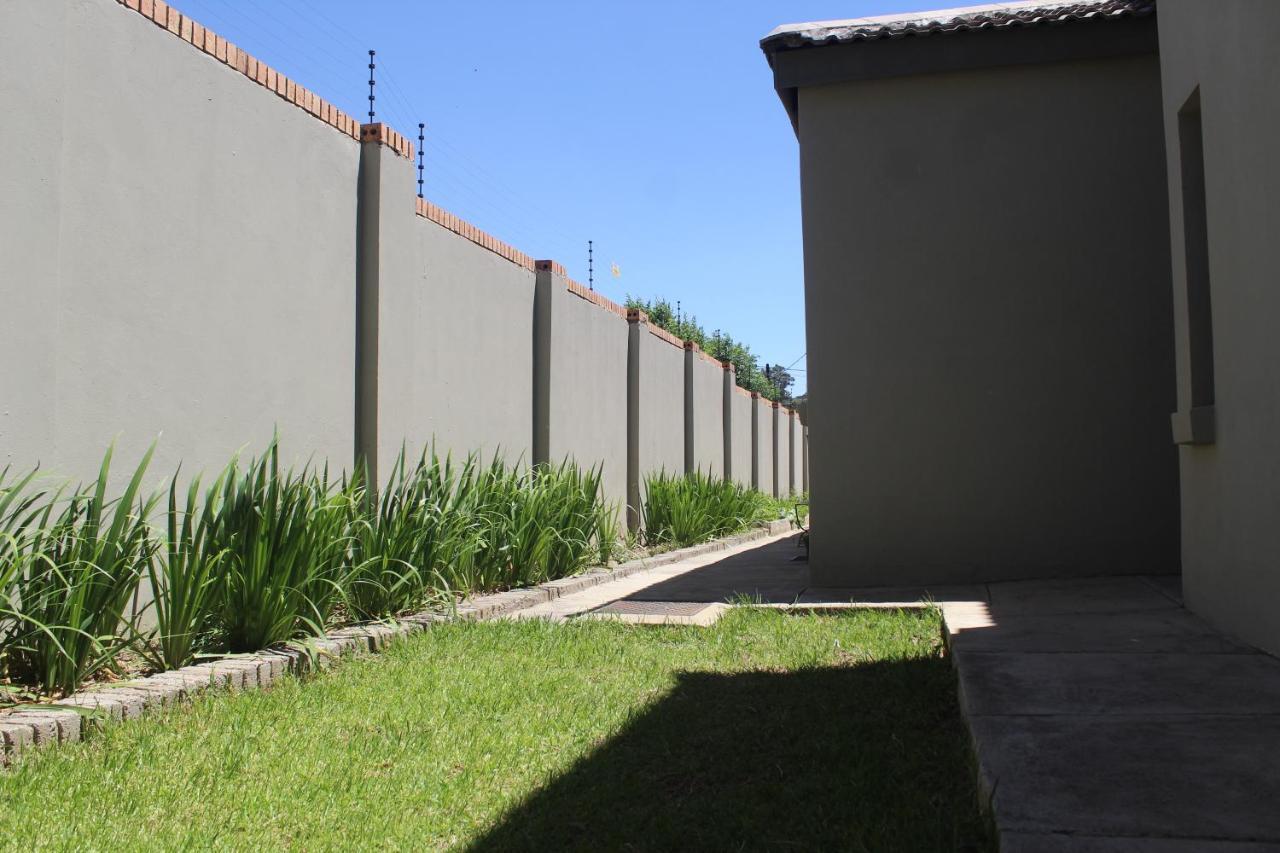 The Anne Guest House Maseru Extérieur photo